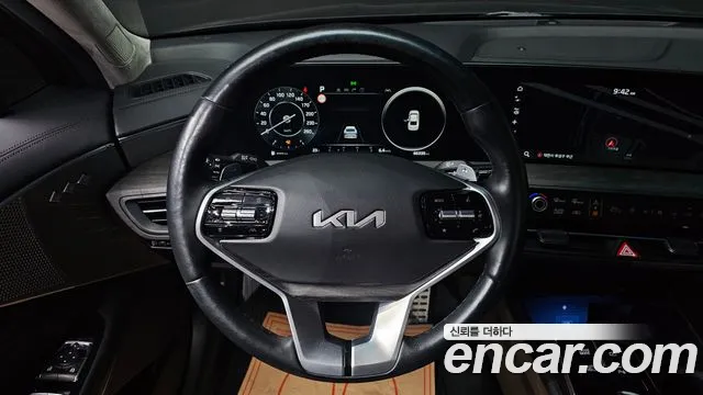Kia K8 — Фото автомобиля 14