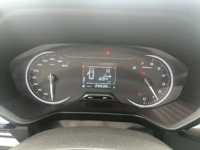 Wuling Jiachen — Фото автомобиля 11