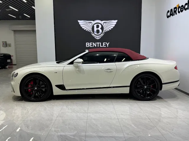 Bentley Continental — Фото автомобиля 7
