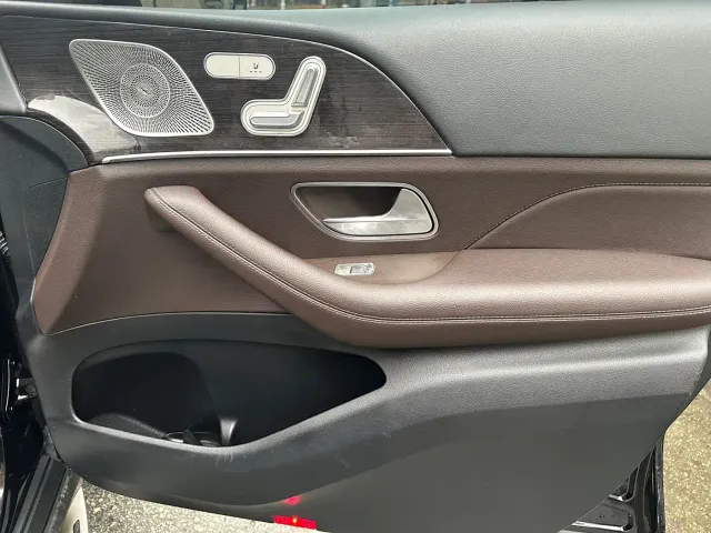 Mercedes-Benz GLE-Class — Фото автомобиля 20