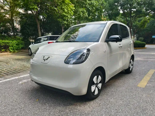 Фотография автомобиля — Wuling Hongguang Mini EV