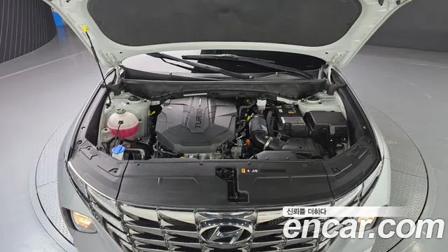 Hyundai Tucson Tucson (NX4) Дизель 2.0 2WD — Фото автомобиля 6