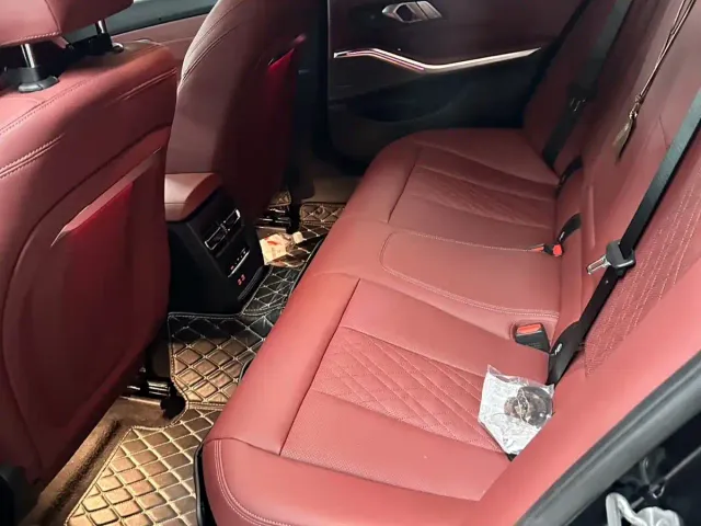 BMW 3 Series — Фото автомобиля 7