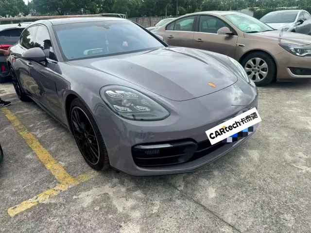 Porsche Panamera — Фото автомобиля 2