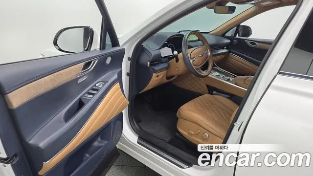 Genesis GV80 — Фото автомобиля 15