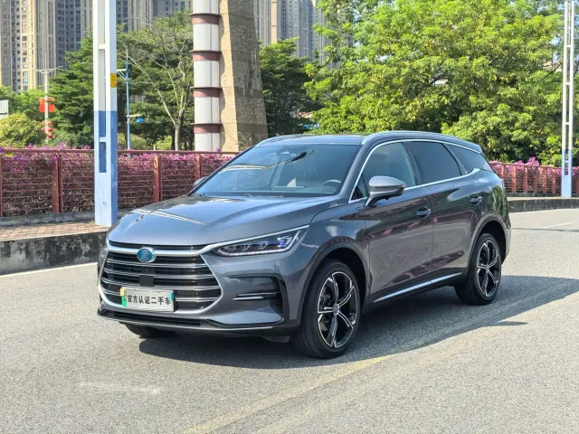 Фотография автомобиля — BYD Tang