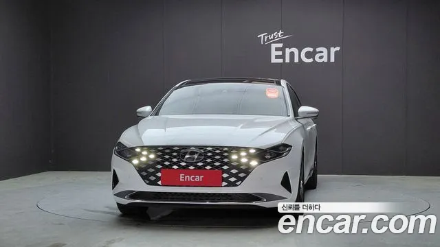 Hyundai Grandeur — Фото автомобиля 3