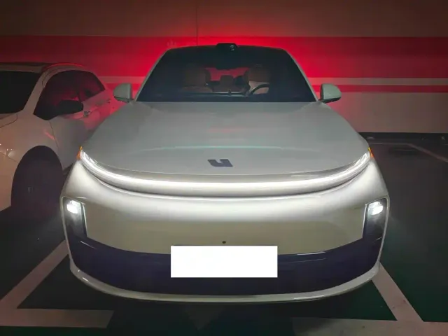 Li Auto L7 — Фото автомобиля 2