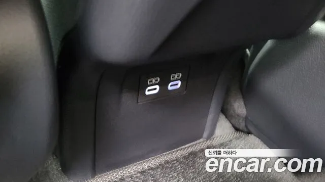 Toyota Prius — Фото автомобиля 17