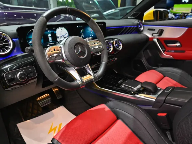Mercedes-Benz CLA-Class AMG — Фото автомобиля 11