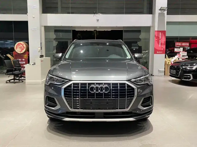 Audi Q3 — Фото автомобиля 2