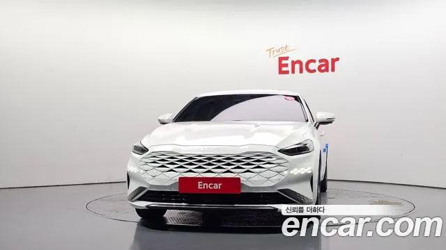 Kia K8 Hybrid — Фото автомобиля 3