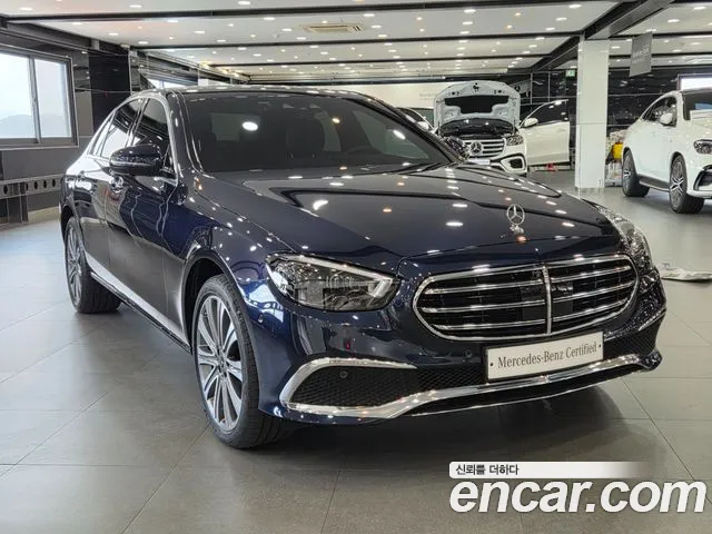 Mercedes-Benz E-Class E-класс W213 E350 4MATIC Exclusive — Фото автомобиля 3