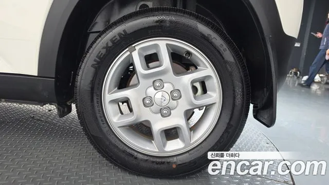 Hyundai Casper Electric — Фото автомобиля 6