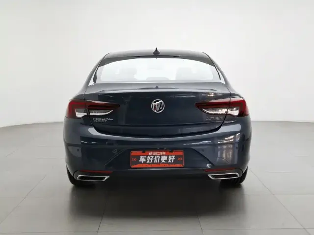 Buick Regal — Фото автомобиля 4