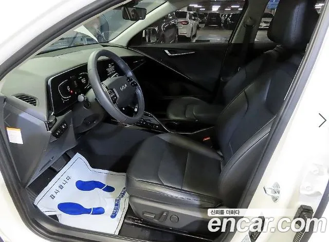 Kia Niro The All New — Фото автомобиля 6