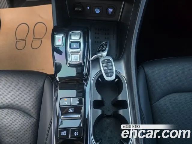 Hyundai Sonata — Фото автомобиля 13