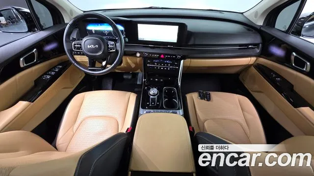 Kia Carnival Generation 4 — Фото автомобиля 10