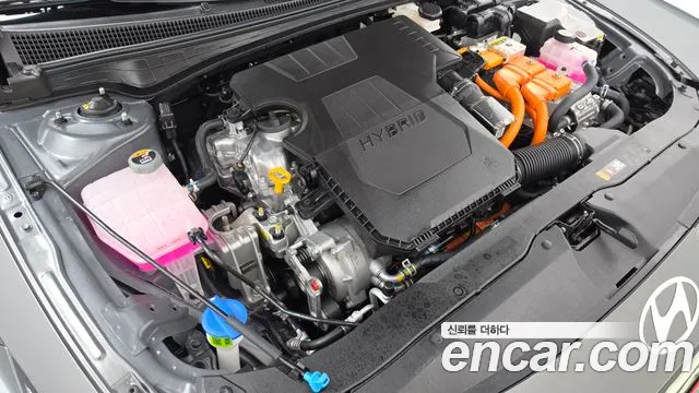 Hyundai Avante CN7 — Фото автомобиля 9
