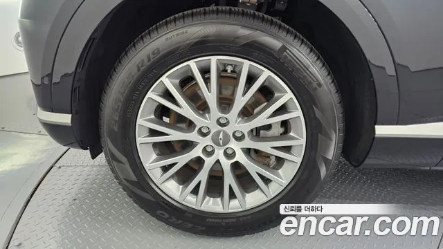 Genesis GV80 2.5T Бензин 2WD — Фото автомобиля 4