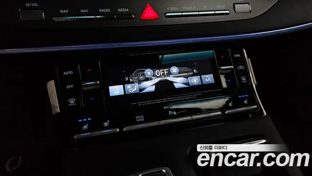 Hyundai Grandeur New — Фото автомобиля 18