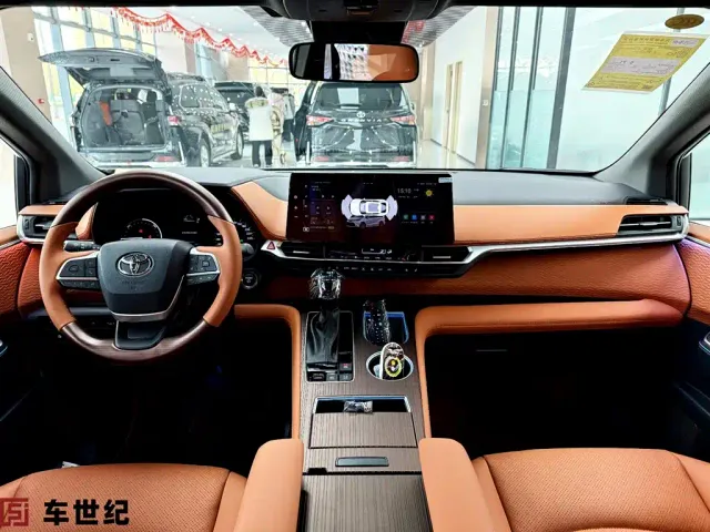 Toyota Granvia — Фото автомобиля 4