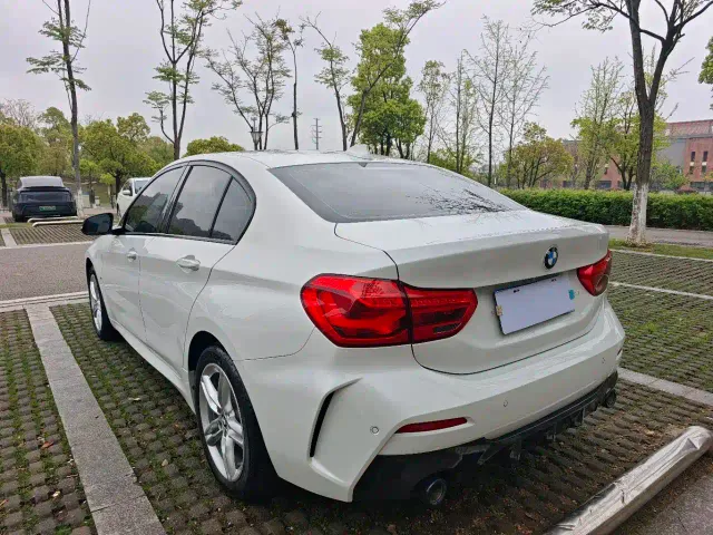 BMW 1 Series — Фото автомобиля 6