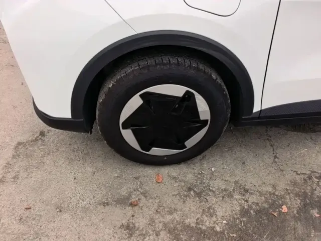 Geely Geometry E Firefly — Фото автомобиля 22