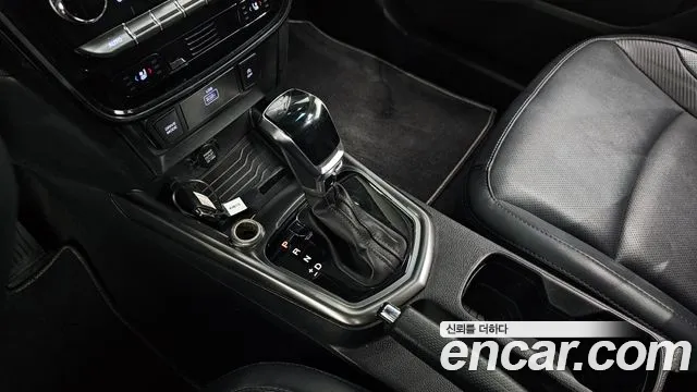 KG_Mobility_Ssangyong TIBOLI Very New Tivoli Бензин 1.5 2WD — Фото автомобиля 9