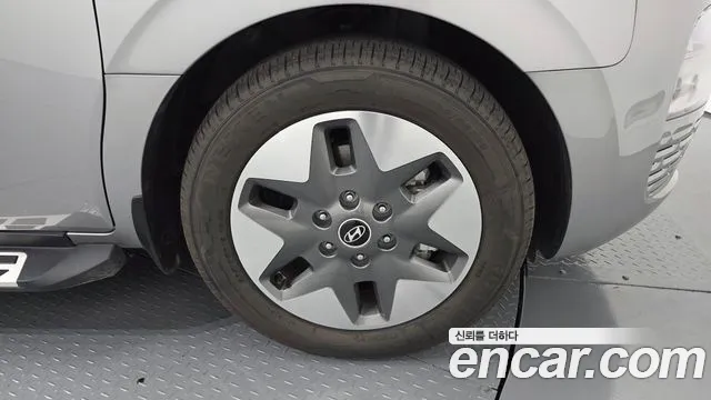 Hyundai Staria Staria Tourer 9 мест — Фото автомобиля 21
