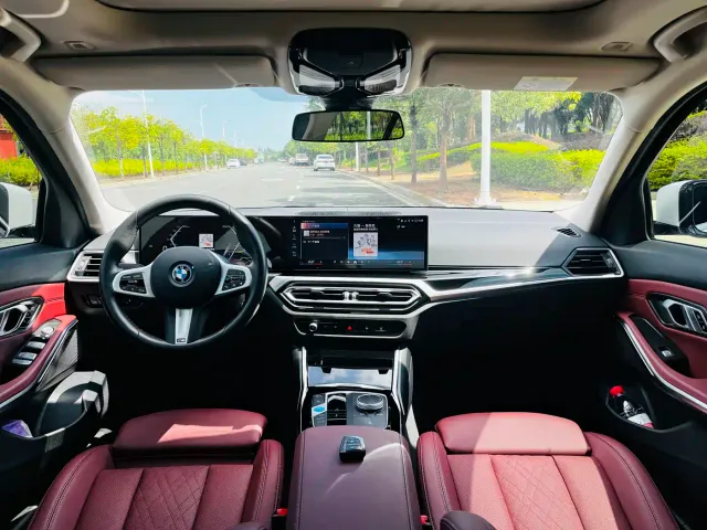 BMW i3 — Фото автомобиля 8