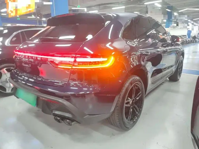 Porsche Macan — Фото автомобиля 6