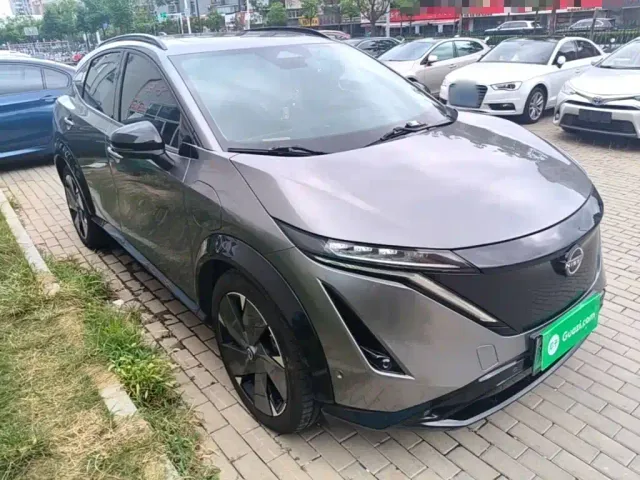 Nissan Ariya — Фото автомобиля 3