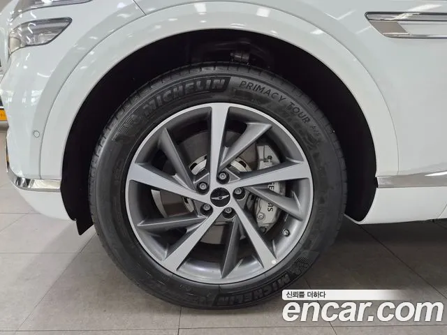 Genesis GV80 — Фото автомобиля 19