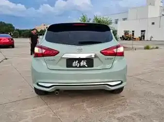 Nissan Tiida — Фото автомобиля 7