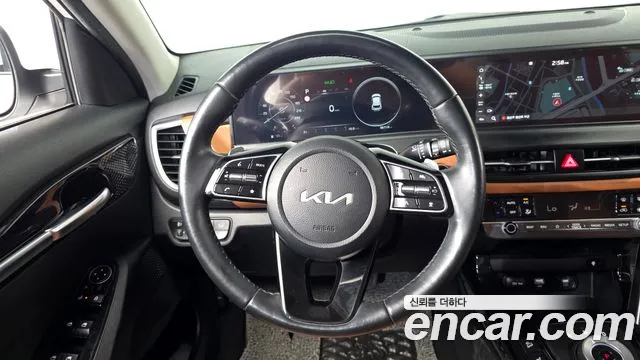 Kia Seltos — Фото автомобиля 20