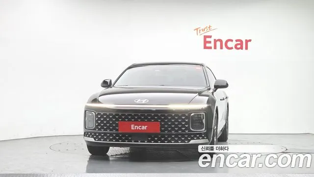 Hyundai Grandeur GN7 — Фото автомобиля 3