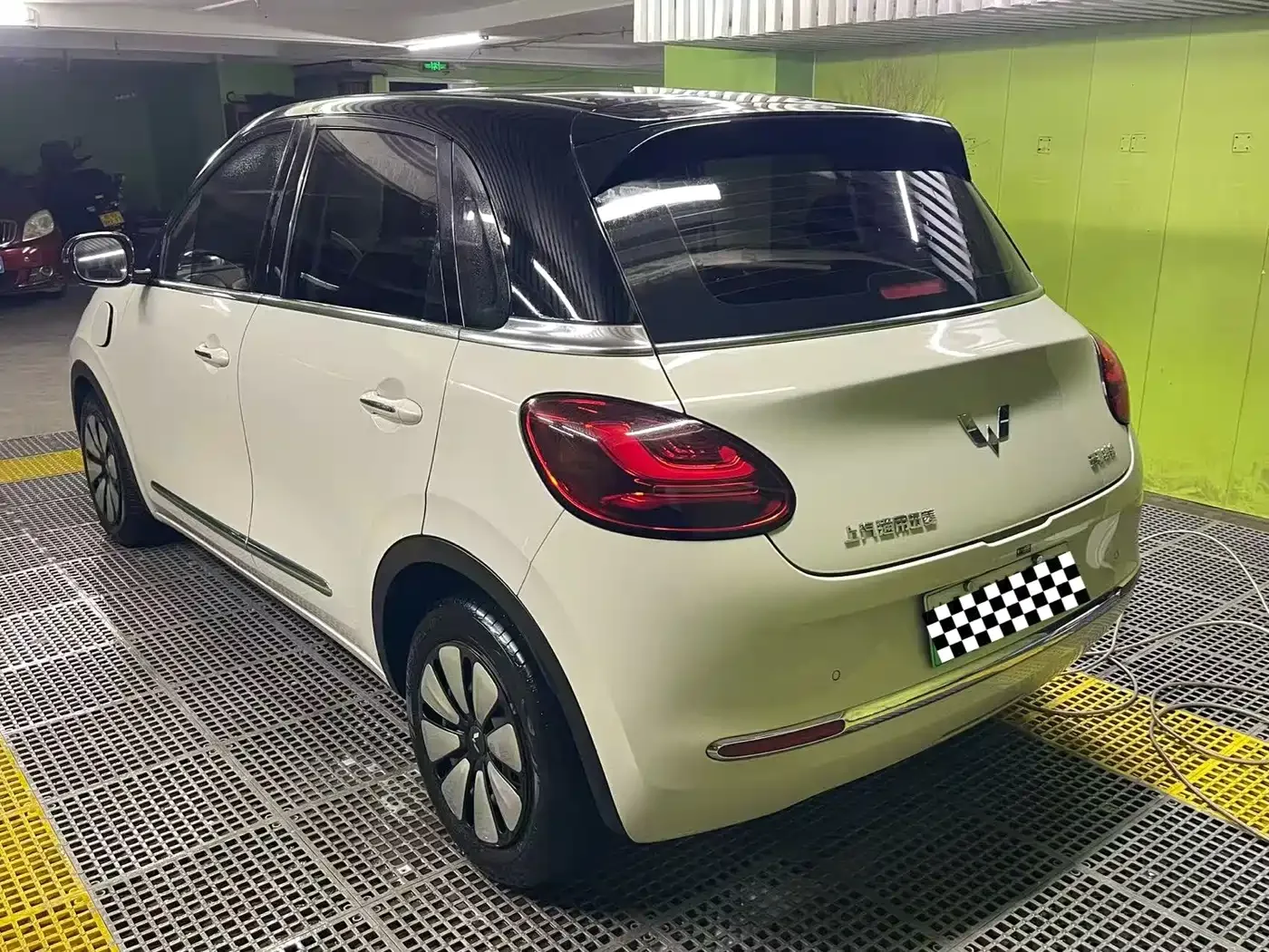 Wuling Motors Wuling Bingo 2023 333km Smart Connectivity Edition — Фото автомобиля 3