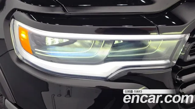 Dodge Ram Pickup — Фото автомобиля 7