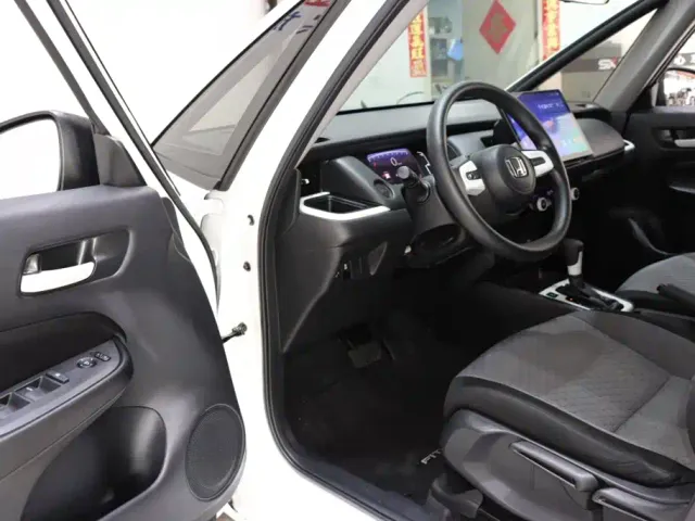 Honda Fit — Фото автомобиля 9