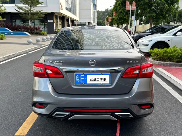 Nissan Sylphy — Фото автомобиля 3