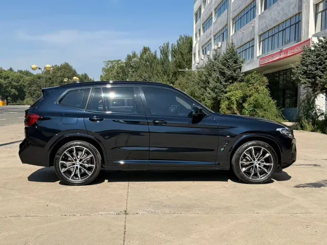 BMW X3 — Фото автомобиля 3