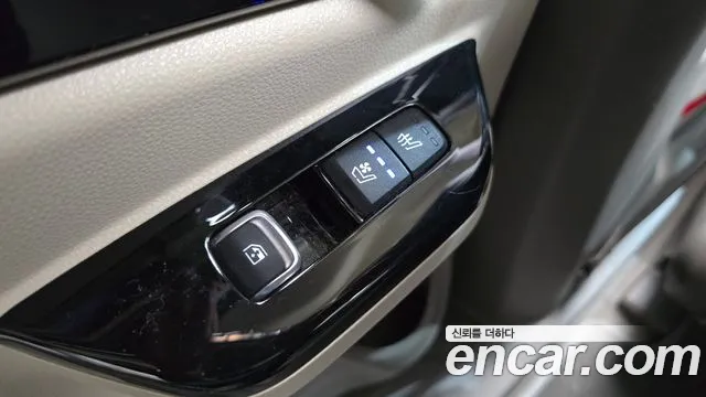 Kia Canival Carnival 4 поколение Дизель 7 мест Signature — Фото автомобиля 26