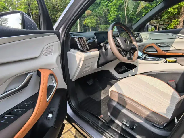 BYD Song Pro — Фото автомобиля 8
