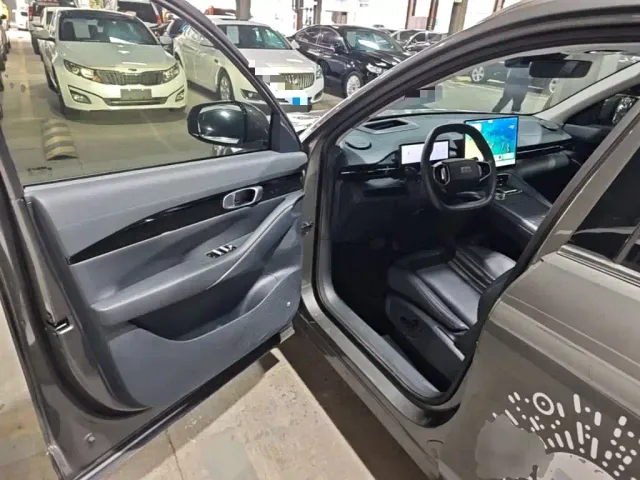 Geely Galaxy E5 — Фото автомобиля 11