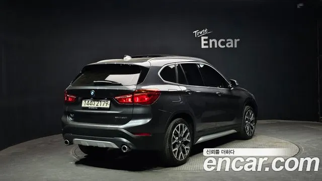 BMW X1 — Фото автомобиля 2