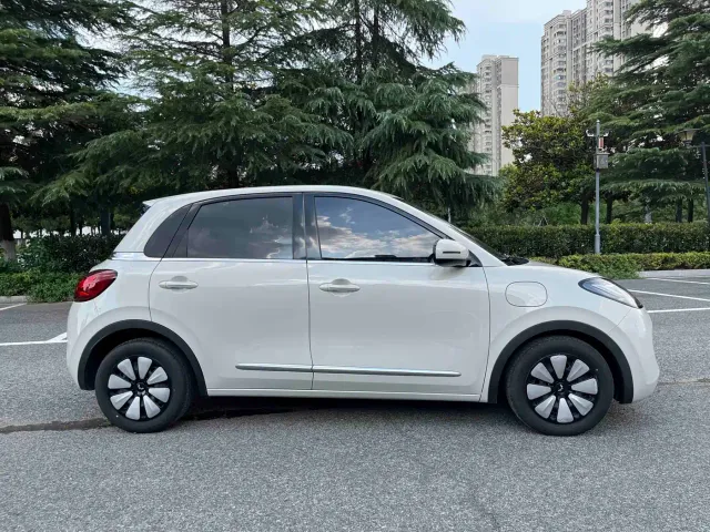 Wuling Bingo — Фото автомобиля 7