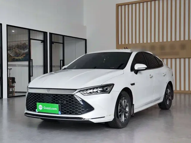 Фотография автомобиля — BYD Qin PLUS