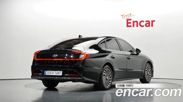 Hyundai Sonata — Фото автомобиля 2
