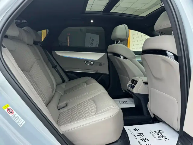 BYD Han — Фото автомобиля 20